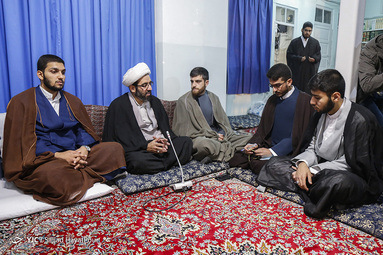 عمامه گذاری طلاب در قم