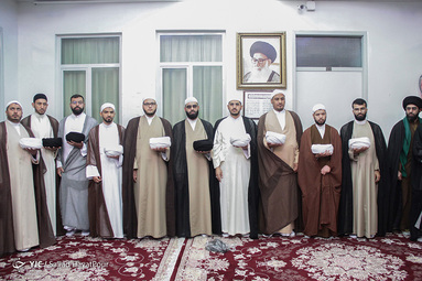 عمامه گذاری طلاب در قم
