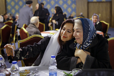 تجلیل از هنرمندان پیشکسوت