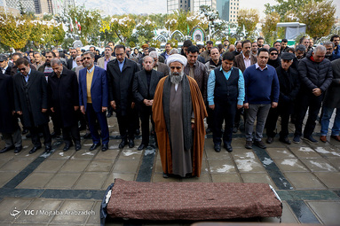 تشییع پیکر «رضا عبدی» پیشکسوت رادیو