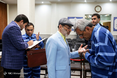 اولین جلسه دادگاه متهمان قاچاق کالا و ارز در مشهد