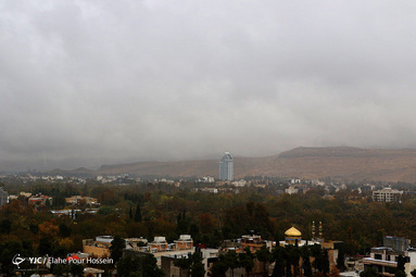 اولین باران پاییزی در شیراز