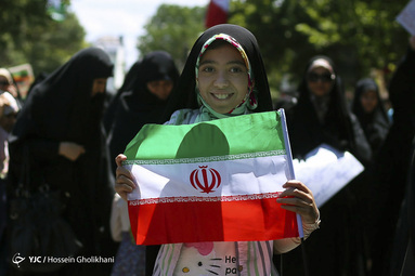 پرچم مقدس ایران‎