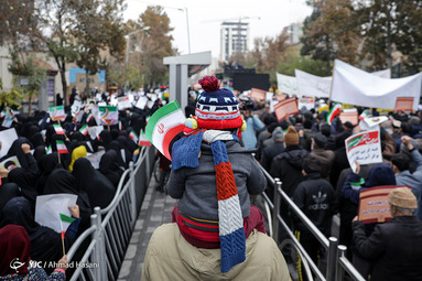 راهپیمایی انزجار از آشوبگران در مشهد مقدس