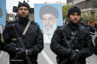 راهپیمایی انزجار از آشوبگران در مشهد مقدس