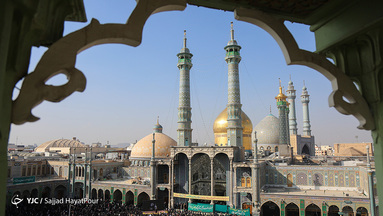 راسم استقبال از کاروان نمادین حضرت معصومه سلام الله علیها در قم