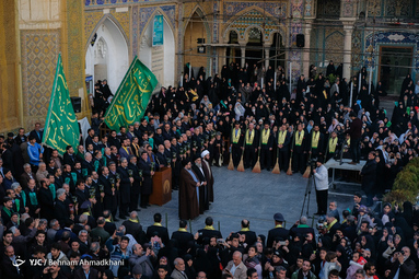 آیین اهتزاز پرچم گنبد حرم حضرت عبدالعظیم  حسنی علیه السلام
