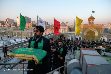 آیین اهتزاز پرچم گنبد حرم حضرت عبدالعظیم  حسنی علیه السلام