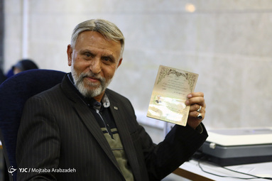 سومین روز ثبت نام داوطلبان انتخابات مجلس در تهران