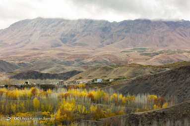 پاییز هزار رنگ حاشیه زاینده رود در شهرستان سامان