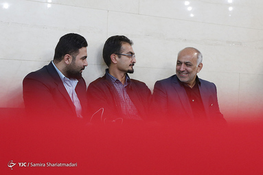 حضور علی شکوری راد جهت ثبت نام داوطلبی نمایندگی مجلس در محل وزارت کشور