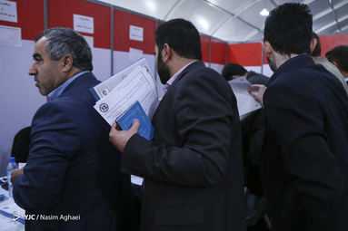 پنجمین روز ثبت نام داوطلبان انتخابات مجلس در فرمانداری تهران