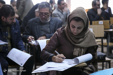 پنجمین روز ثبت نام داوطلبان انتخابات مجلس در فرمانداری تهران