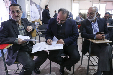 پنجمین روز ثبت نام داوطلبان انتخابات مجلس در فرمانداری تهران