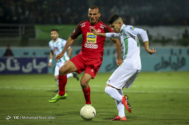 لیگ برتر فوتبال/ ذوب آهن صفر - پرسپولیس ۳