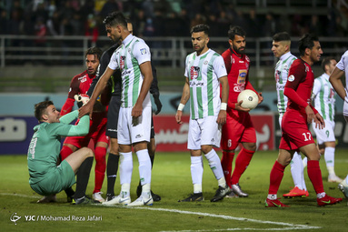 لیگ برتر فوتبال/ ذوب آهن صفر - پرسپولیس ۳