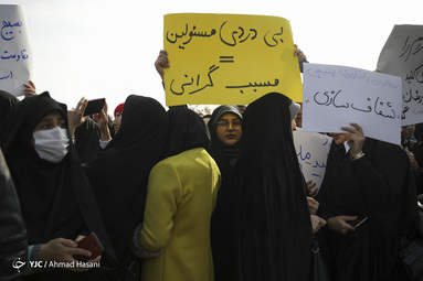 همایش بزرگ چهار هزار نفری دانشجو، مبارزه، خدمت در  مشهد مقدس