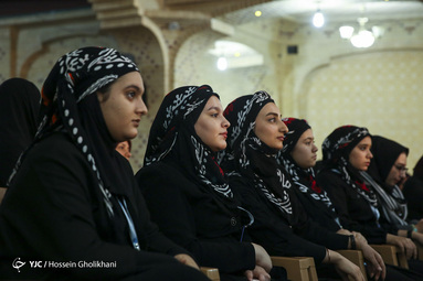 مراسم اهدای جایزه فرج الله سلحشور در قزوین