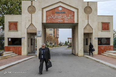 ابوطالب کردی 81 ساله، دانشجوی کارشناسی ارشد تاریخ در دانشگاه پیام نور گرگان