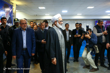 بازدید حجت الاسلام منتظری دادستان کل کشور از روند ثبت نام داوطلبان انتخابات مجلس در ستاد انتخابات وزارت کشور