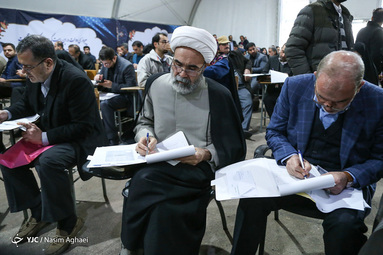 آخرین روز ثبت نام داوطلبان انتخابات مجلس در فرمانداری تهران‎