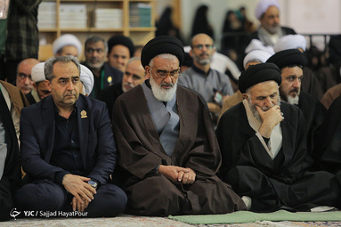 مراسم شمعدان گردانی