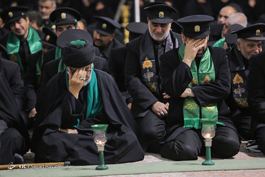مراسم شمعدان گردانی