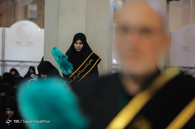 مراسم شمعدان گردانی