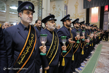 مراسم شمعدان گردانی