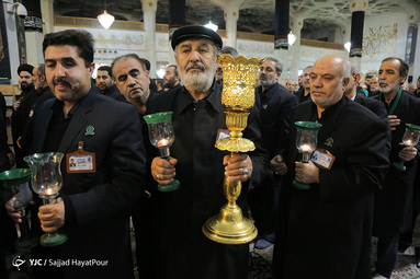 مراسم شمعدان گردانی