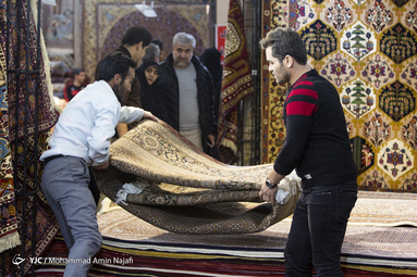 شانزدهمین نمایشگاه فرش دستباف همدان