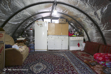 روستای ورنکش یک ماه پس از زلزله