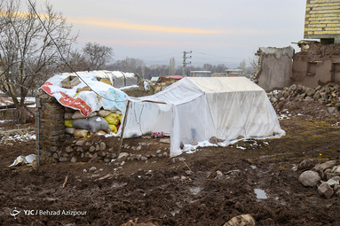 روستای ورنکش یک ماه پس از زلزله