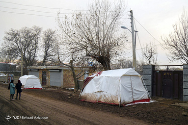 روستای ورنکش یک ماه پس از زلزله