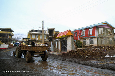 روستای ورنکش یک ماه پس از زلزله