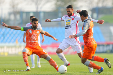 لیگ برتر فوتبال/ پرسپولیس ۲ - سایپا ۰