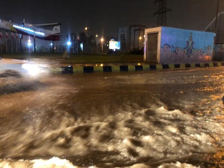 آبگرفتگی منازل مسکونی شهروندان خوزستانی در پی بارش بارن های سیل آسا