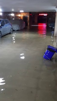 آبگرفتگی منازل مسکونی شهروندان خوزستانی در پی بارش بارن های سیل آسا