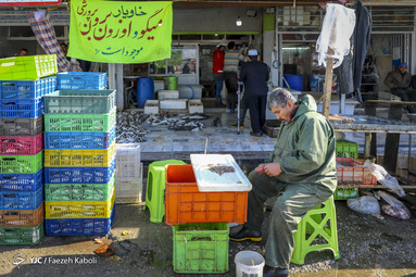بازار خرید ماهی شب یلدا در گرگان