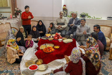 یلدای خانوادگی در شهرضا اصفهان