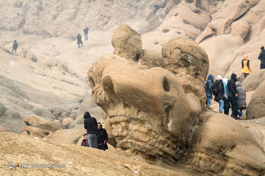 کوه های سنگی وردیج