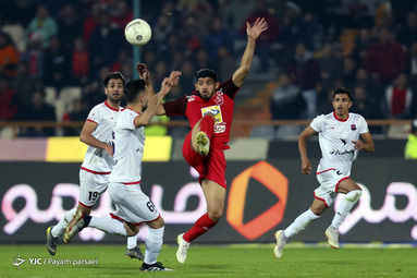 لیگ برتر فوتبال / پرسپولیس ۱ - نساجی ۰