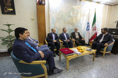 بازدید دبیرکل ستاد مبارزه با موادمخدر از باشگاه خبرنگاران