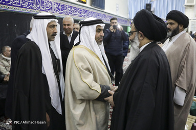 مراسم بزرگداشت شهادت سردار سلیمانی در حرم حضرت زینب (س) در حومه دمشق