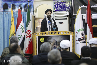 مراسم بزرگداشت شهادت سردار سلیمانی در حرم حضرت زینب (س) در حومه دمشق