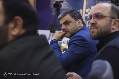 نشست ستایشگران جوان اهل بیت با حضور مداحان جوان تهران