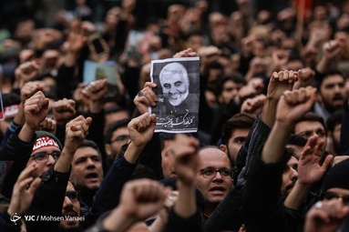 تجمع دسته عزاداری دانشجویان در دانشگاه تهران
