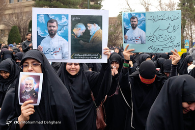 تجمع دسته عزاداری دانشجویان در دانشگاه تهران