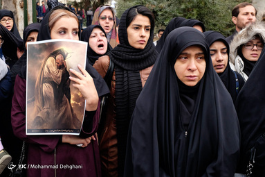 تجمع دسته عزاداری دانشجویان در دانشگاه تهران
