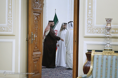 دیدار وزیر امور خارجه قطر با رییس مجلس